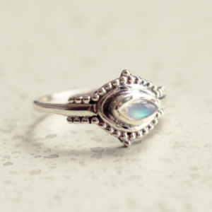 maansteen ring boho