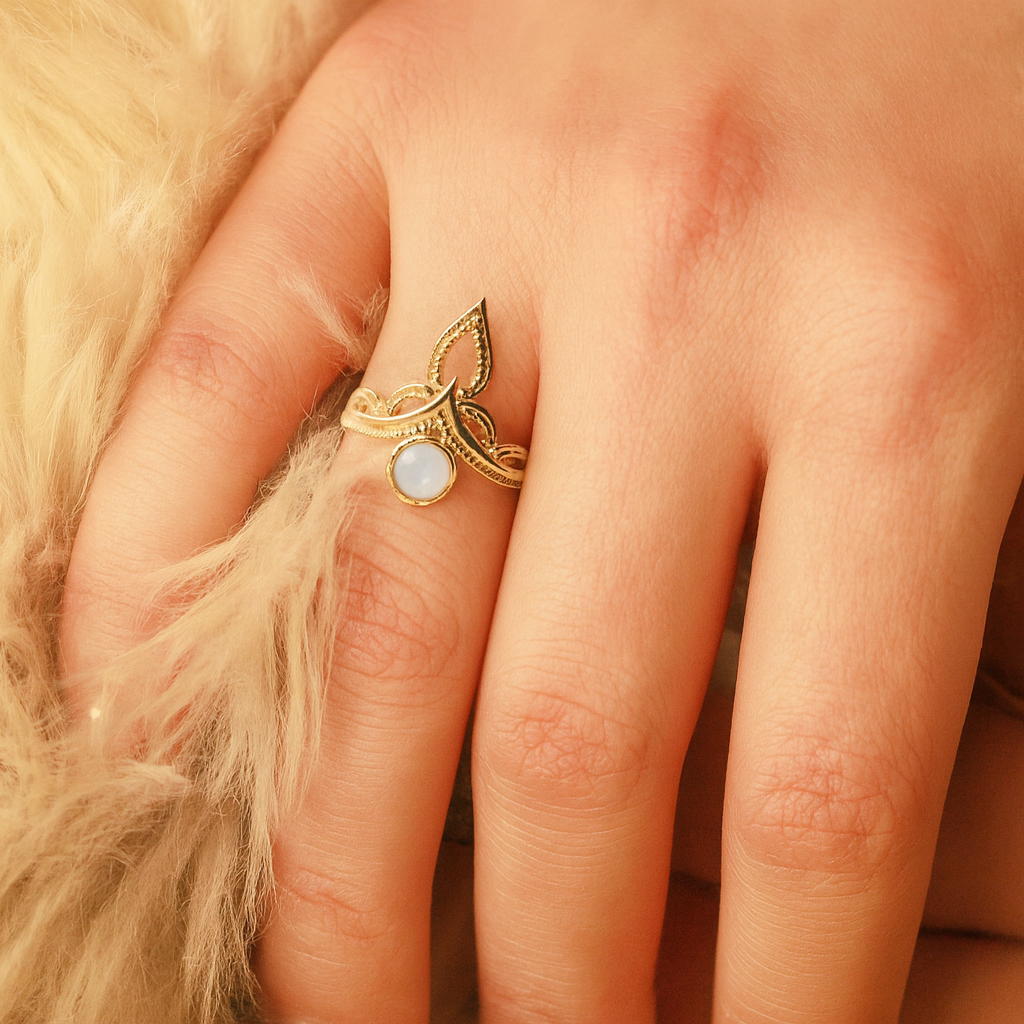 maansteen ring