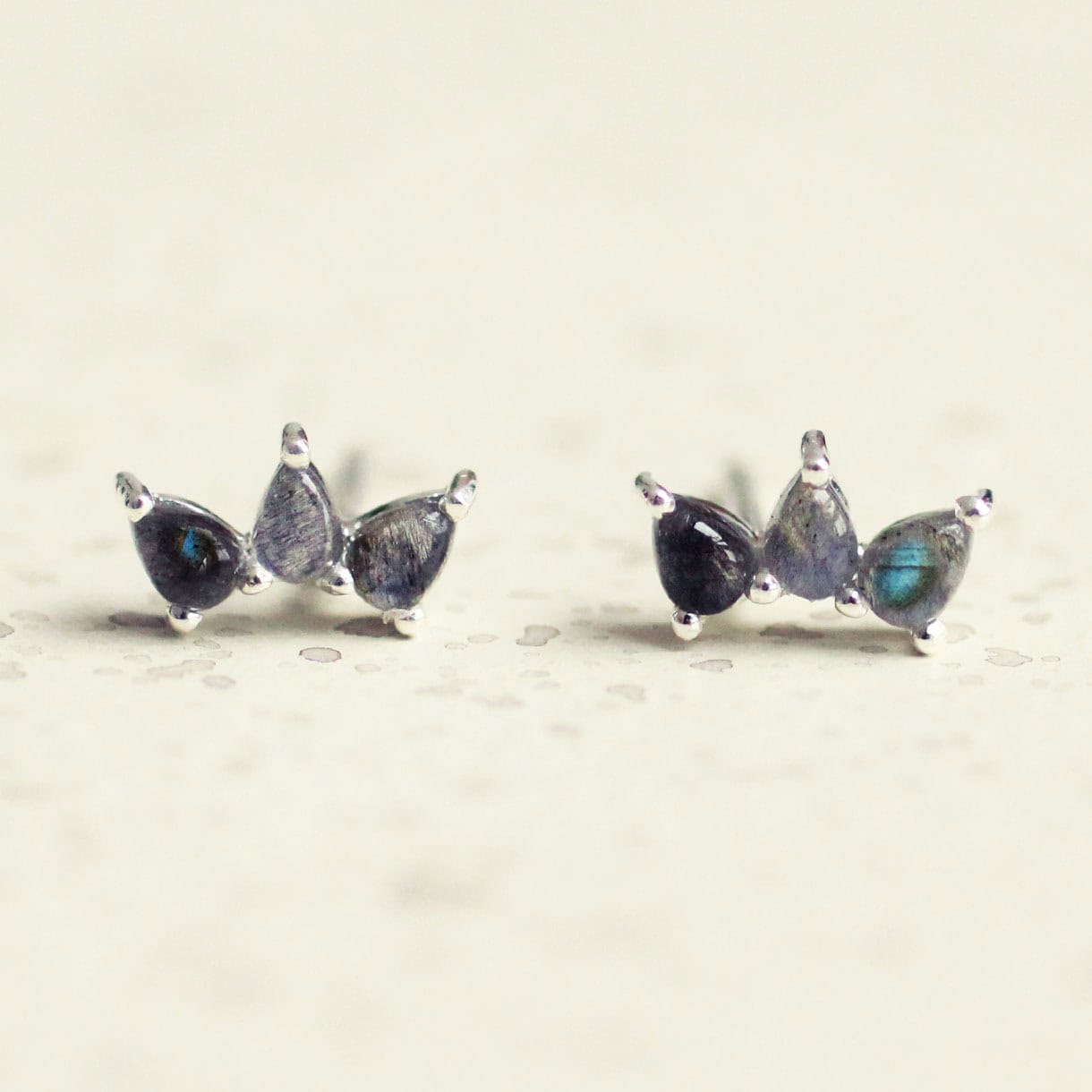 Labradoriet oorsteker 925 zilver - NEXUS