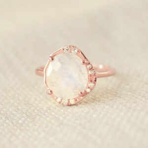 rosegoud maansteen ring